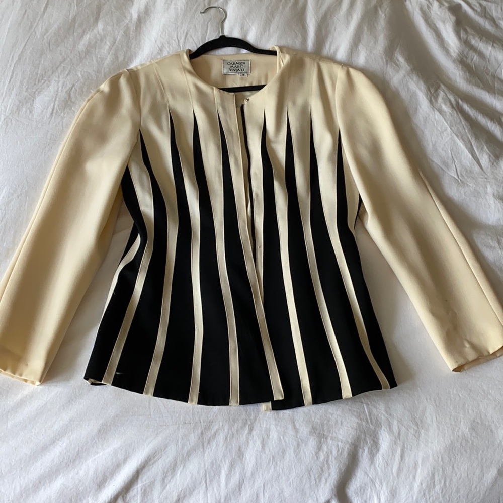 Vintage Optical Illusion Cream Black Blazer